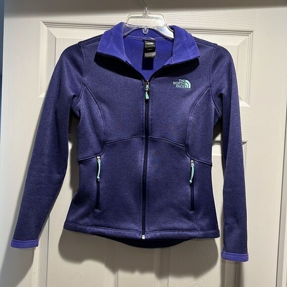 The North Face Agave Jacket, Heatheted purple size small/petite. - Picture 2 of 9